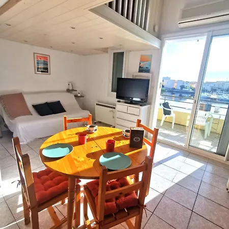 Coup De Coeur Les Pieds Dans L'eau Apartmán *